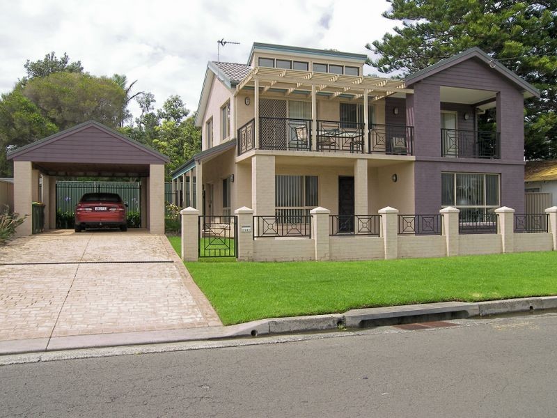 14 Beach Road, Shellharbour NSW 2529