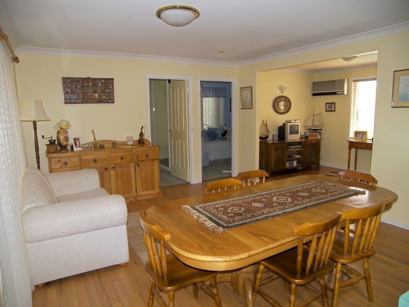 14 Franklin Place, Albion Park NSW 2527