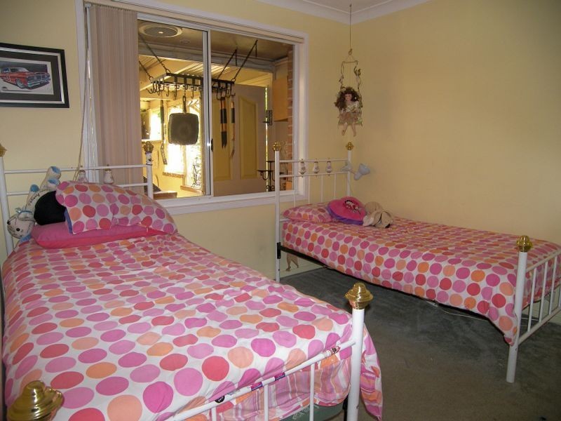 14 Franklin Place, Albion Park NSW 2527