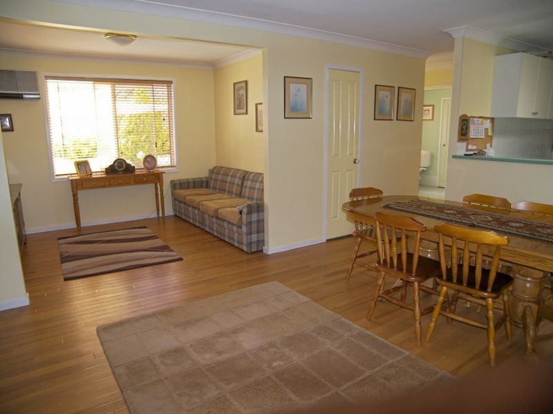 14 Franklin Place, Albion Park NSW 2527