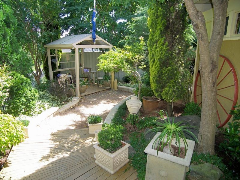 14 Franklin Place, Albion Park NSW 2527