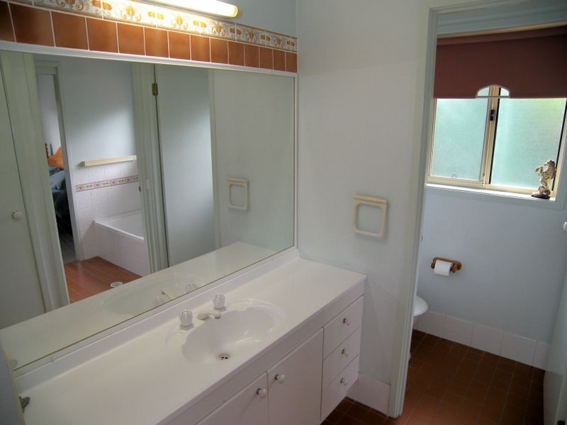 18 Mcinerney Avenue, Albion Park NSW 2527