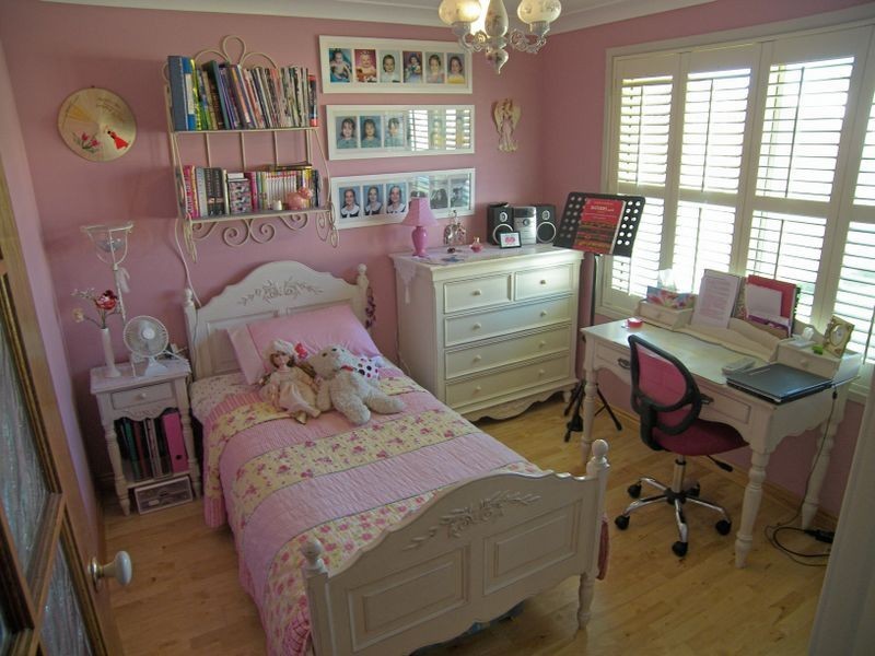 4 Grey Street, Albion Park NSW 2527