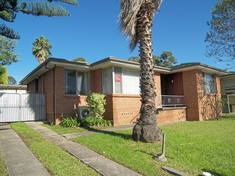 155 Lake Entrance Rd, Barrack Heights NSW 2528