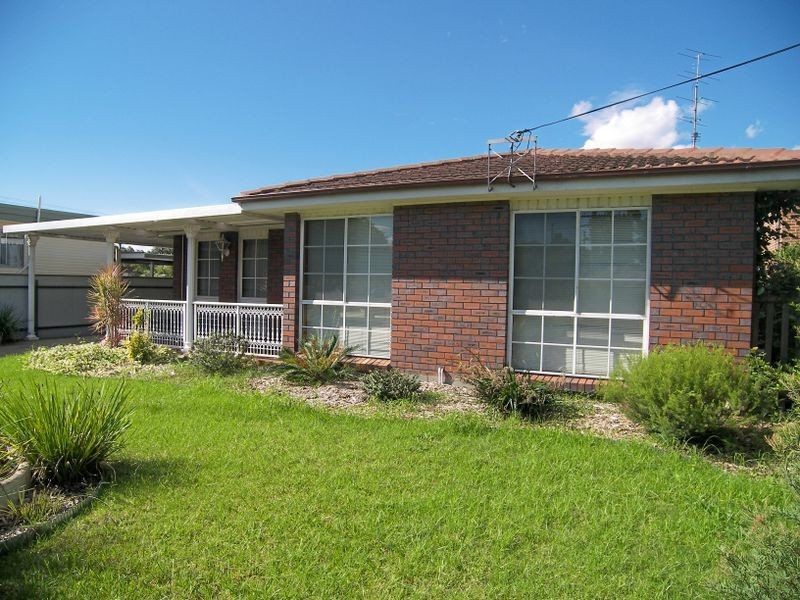 3 Wooroo Street, Albion Park Rail NSW 2527