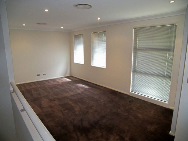 2 Thursday Ave, Shell Cove NSW 2529