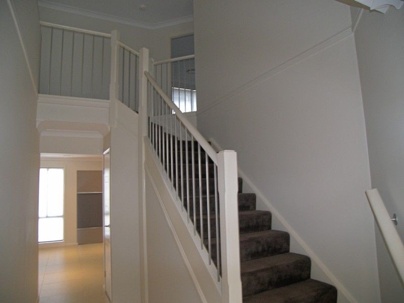 2 Thursday Ave, Shell Cove NSW 2529