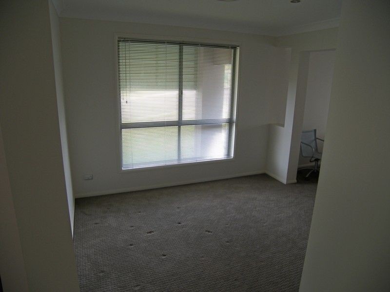 2 Thursday Ave, Shell Cove NSW 2529