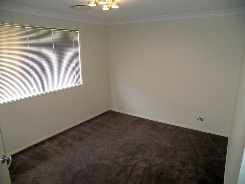 2 Thursday Ave, Shell Cove NSW 2529