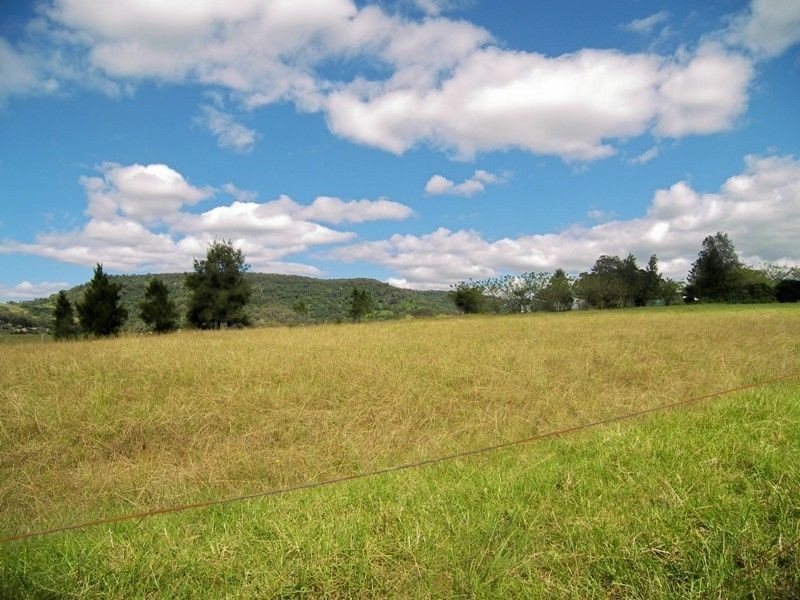 8 Mcinerney Avenue, Albion Park NSW 2527