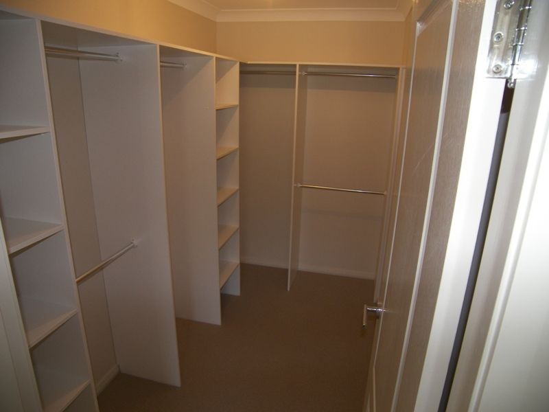 1/9 Munduran Close, Albion Park NSW 2527