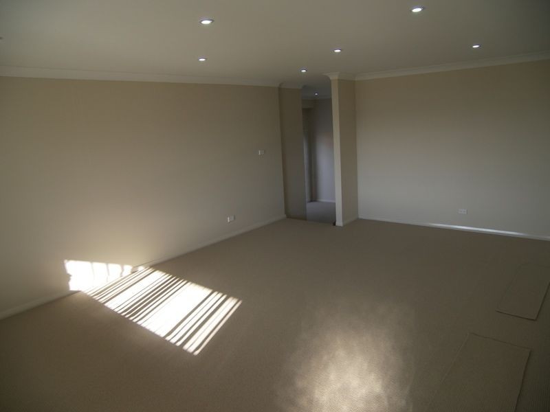 1/9 Munduran Close, Albion Park NSW 2527