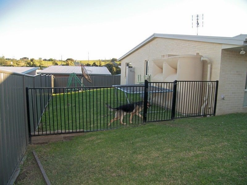 4 Atchison Street, Flinders NSW 2529