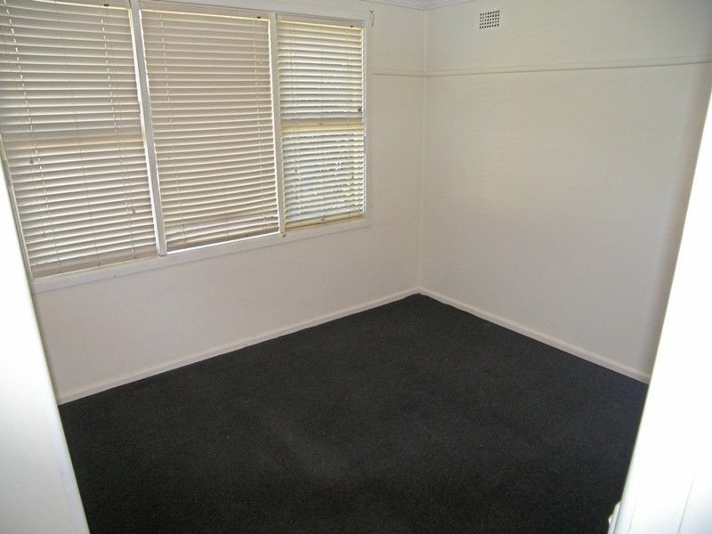 129 Princes Highway, Albion Park Rail NSW 2527