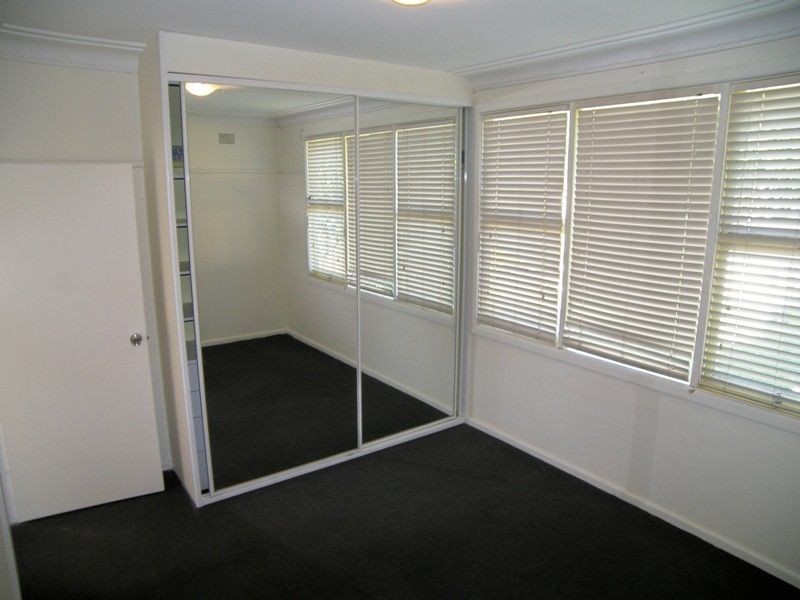 129 Princes Highway, Albion Park Rail NSW 2527