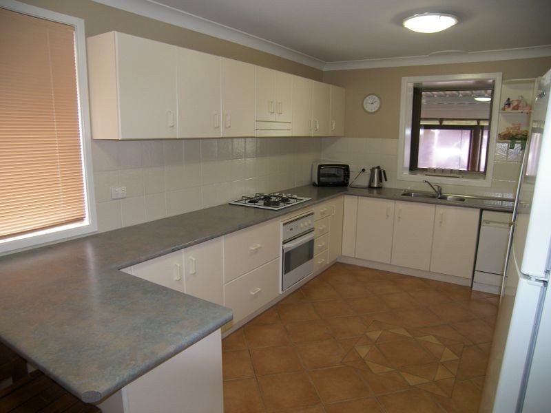 76A Fisher Street, Oak Flats NSW 2529