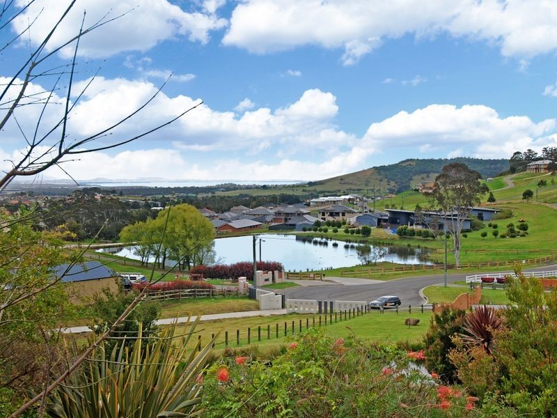 147 Daintree Drive, Albion Park NSW 2527