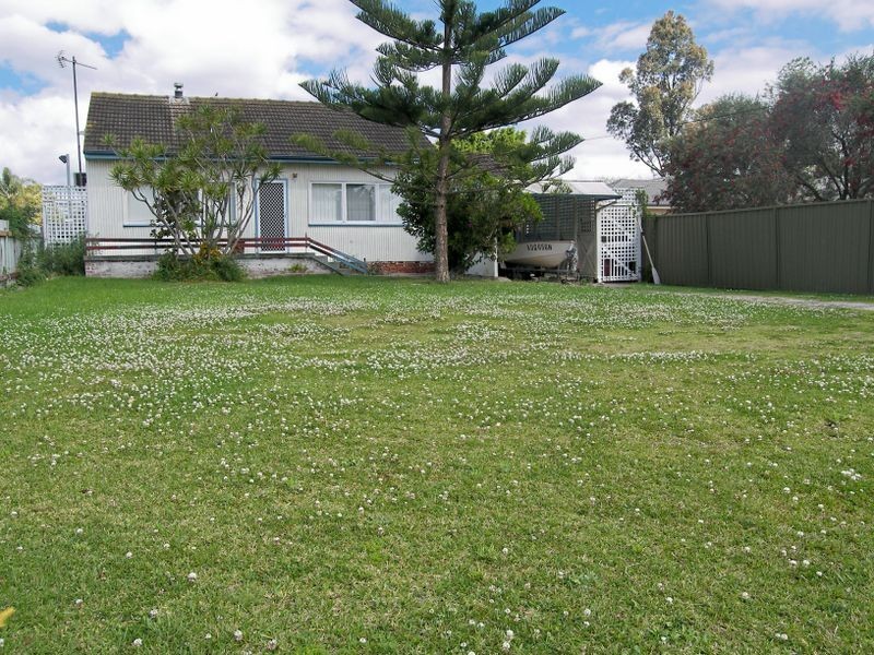 30 Taylor Road, Albion Park NSW 2527