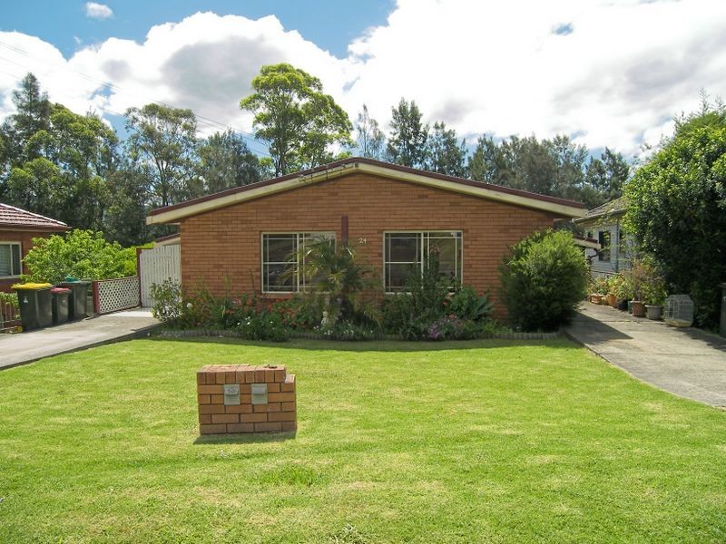 1/24 Prince Edward Drive, Dapto NSW 2530