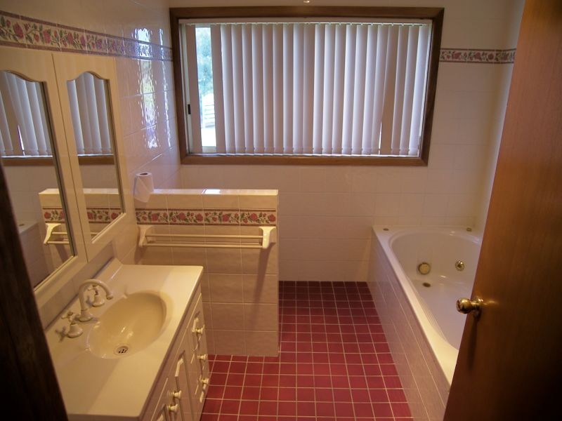 259 Princes Highway, Albion Park Rail NSW 2527