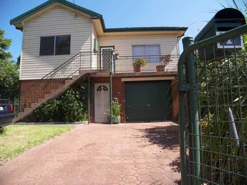1 Fitzgerald Street, Cringila NSW 2502