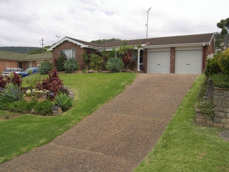 98 Hillside Drive, Albion Park NSW 2527