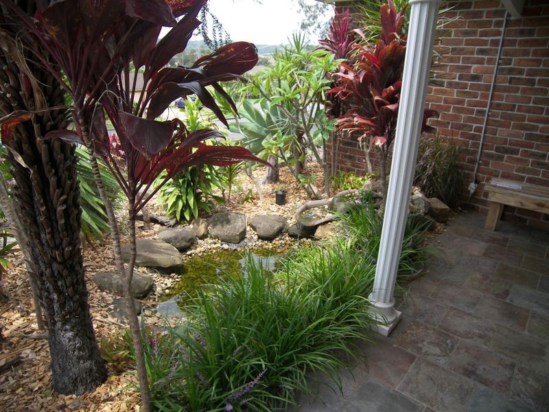 98 Hillside Drive, Albion Park NSW 2527