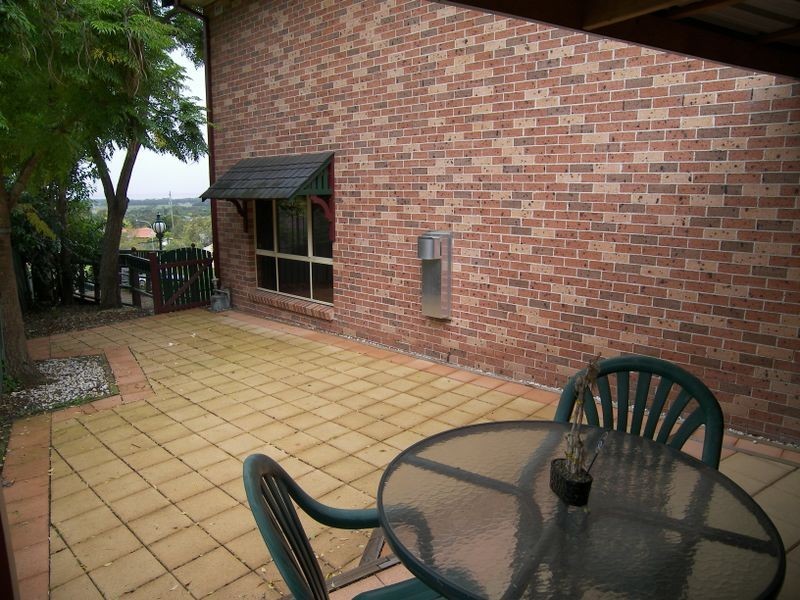 11 Nepean Place, Albion Park NSW 2527