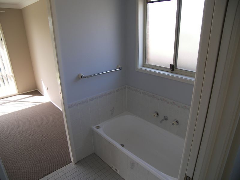 3 Murray Close, Albion Park NSW 2527