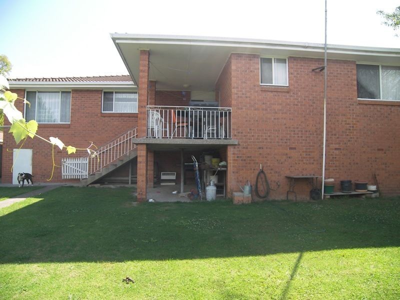 75 Hillside Drive, Albion Park NSW 2527