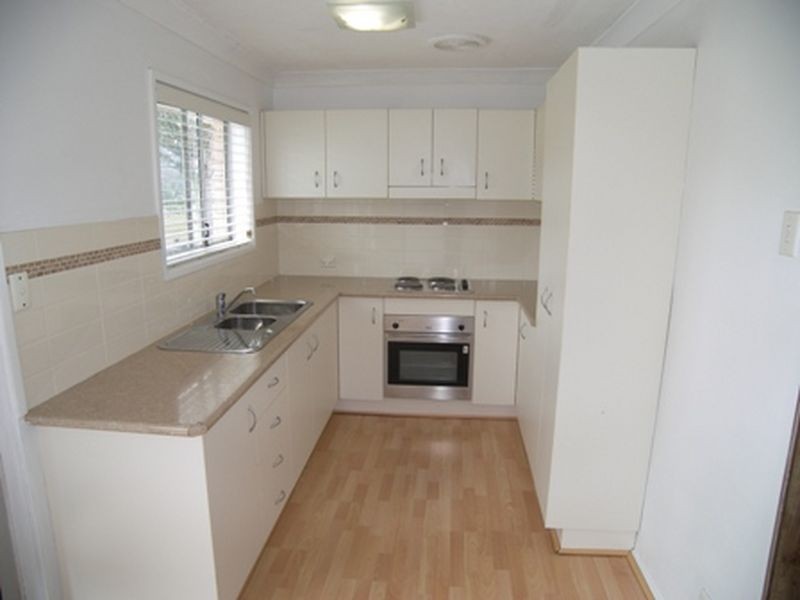 10 Noble Road, Albion Park NSW 2527