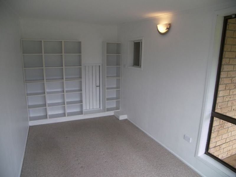 10 Noble Road, Albion Park NSW 2527