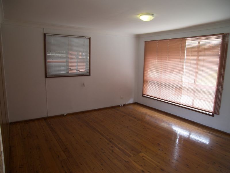 10 Noble Road, Albion Park NSW 2527