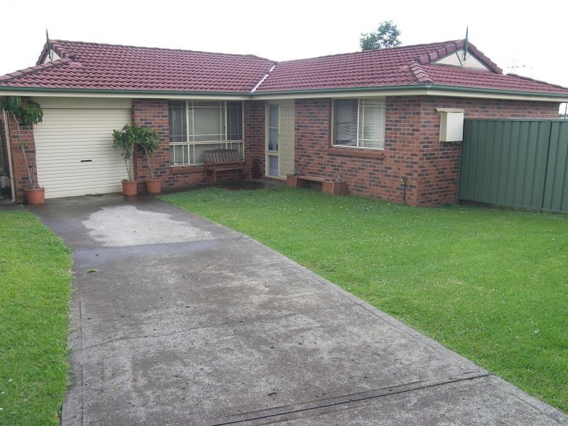 36 Daintree Drive, Albion Park NSW 2527