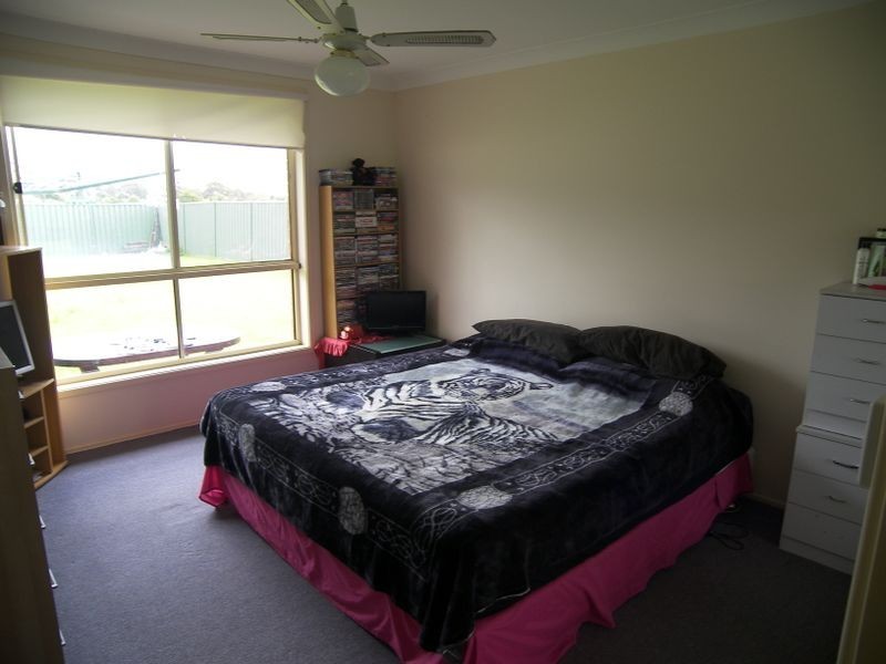 36 Daintree Drive, Albion Park NSW 2527