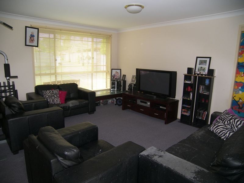36 Daintree Drive, Albion Park NSW 2527