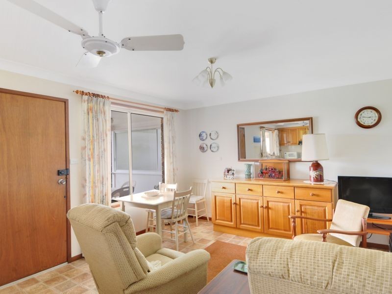 101 Ocean Beach Drive, Shellharbour NSW 2529