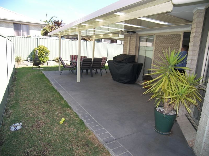 11 Ellenbrook Way, Albion Park NSW 2527