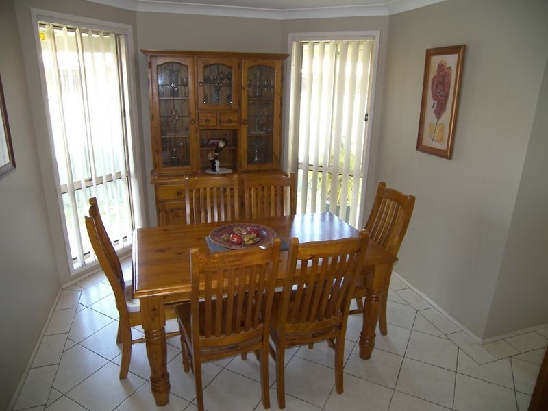 11 Ellenbrook Way, Albion Park NSW 2527