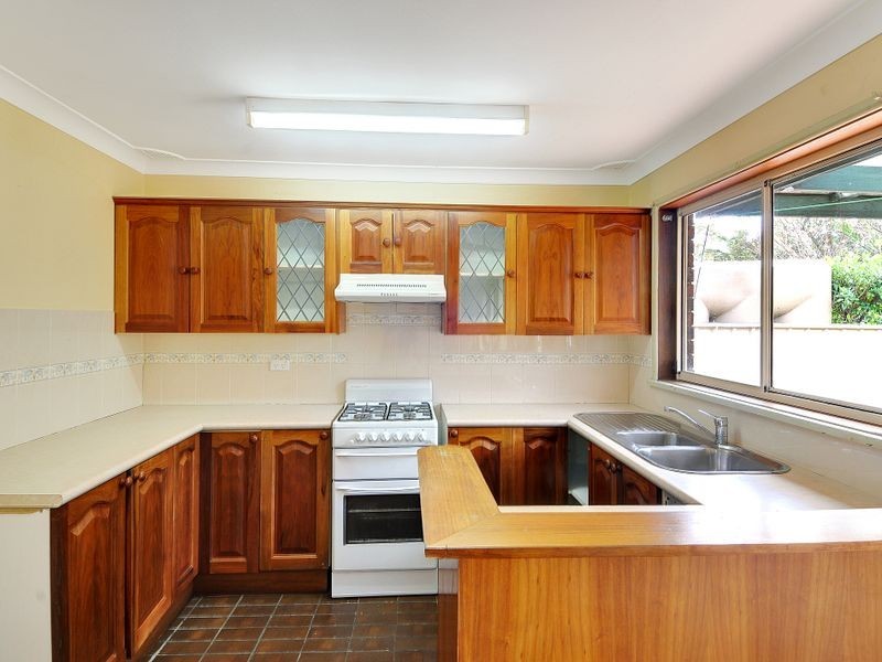 59 Oak Street, Albion Park Rail NSW 2527