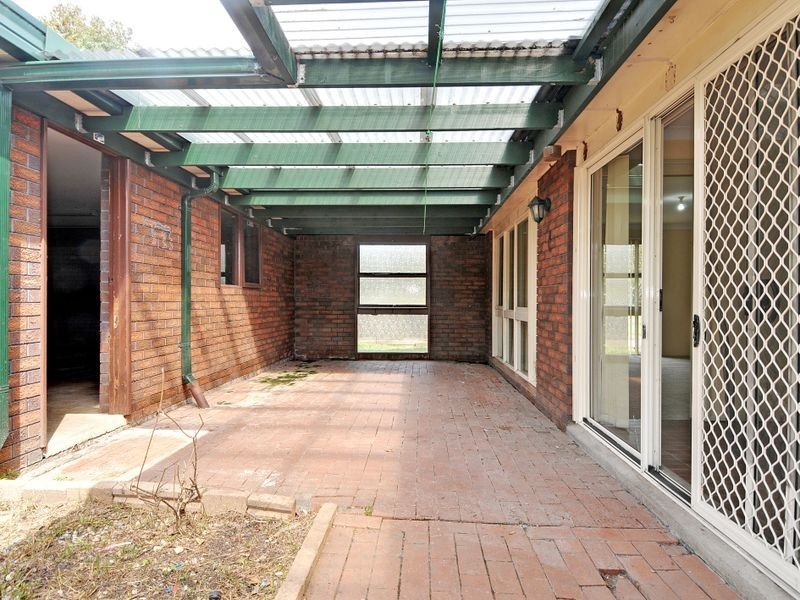 59 Oak Street, Albion Park Rail NSW 2527
