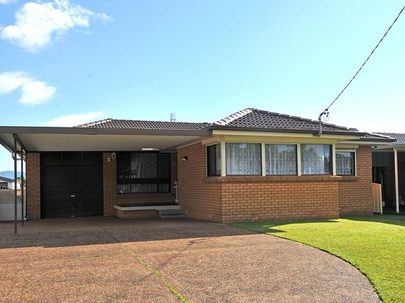 11 Elm Street, Albion Park Rail NSW 2527