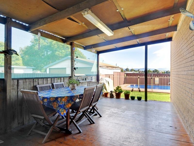 11 Elm Street, Albion Park Rail NSW 2527