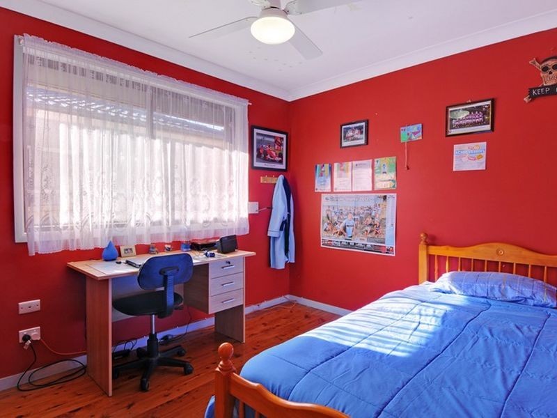 11 Elm Street, Albion Park Rail NSW 2527