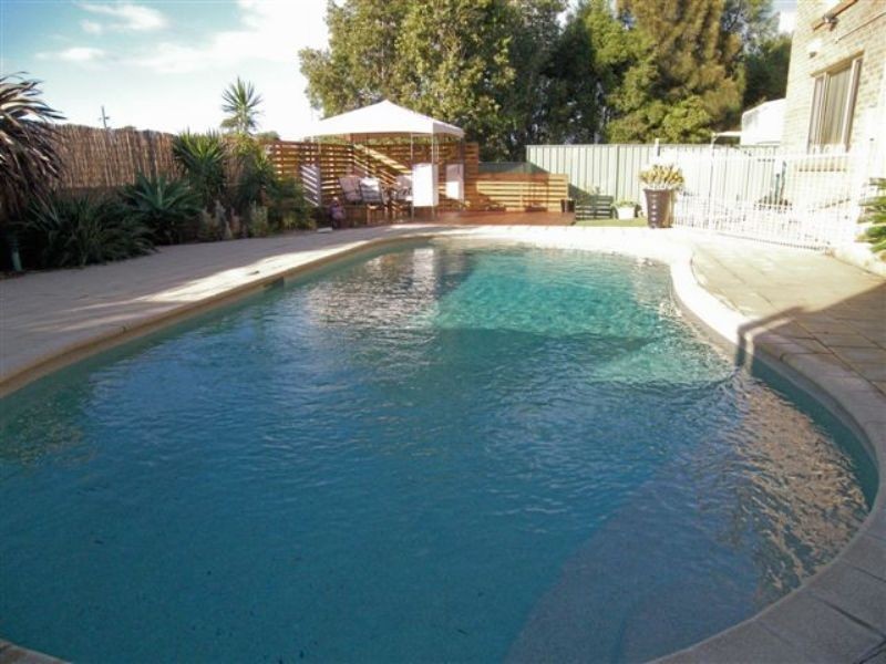 11 The Grove, Shellharbour NSW 2529