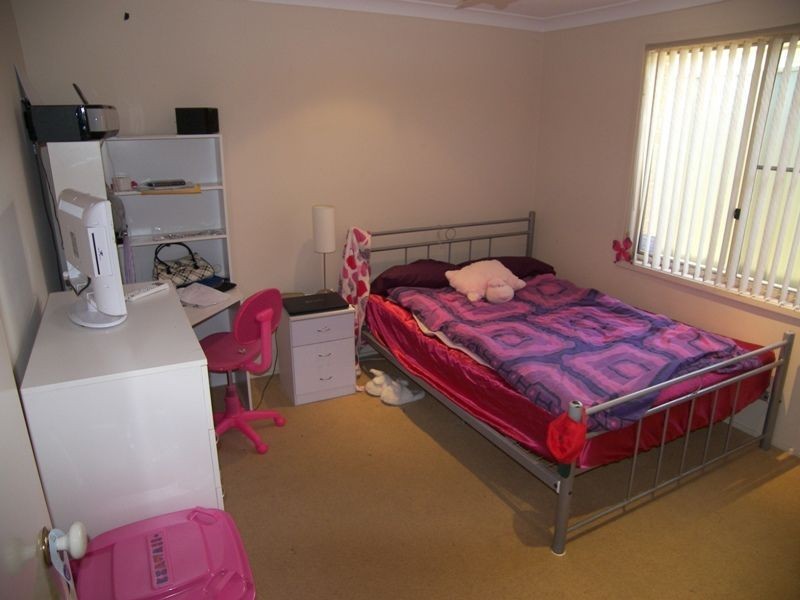 9 Kalgan Way, Albion Park NSW 2527