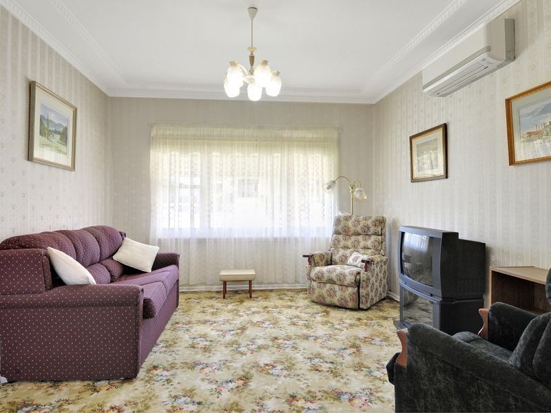 8 Yorkshire Road, Dapto NSW 2530