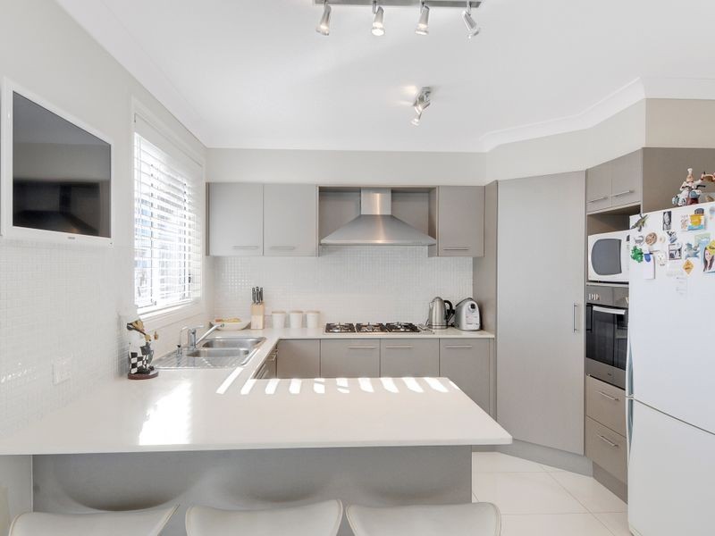 12 Bruny Place, Shell Cove NSW 2529