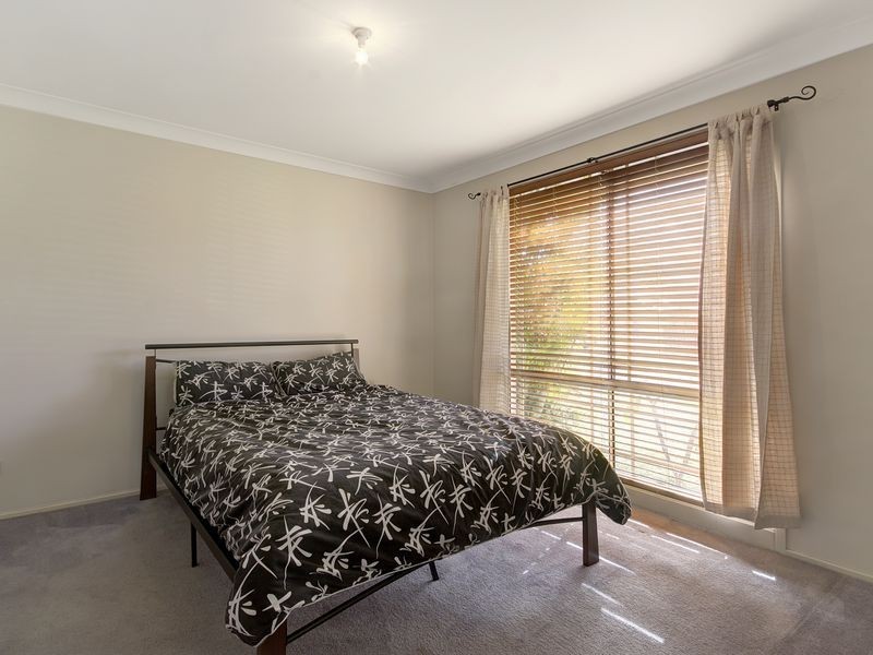 8 Stubbs Road, Albion Park NSW 2527