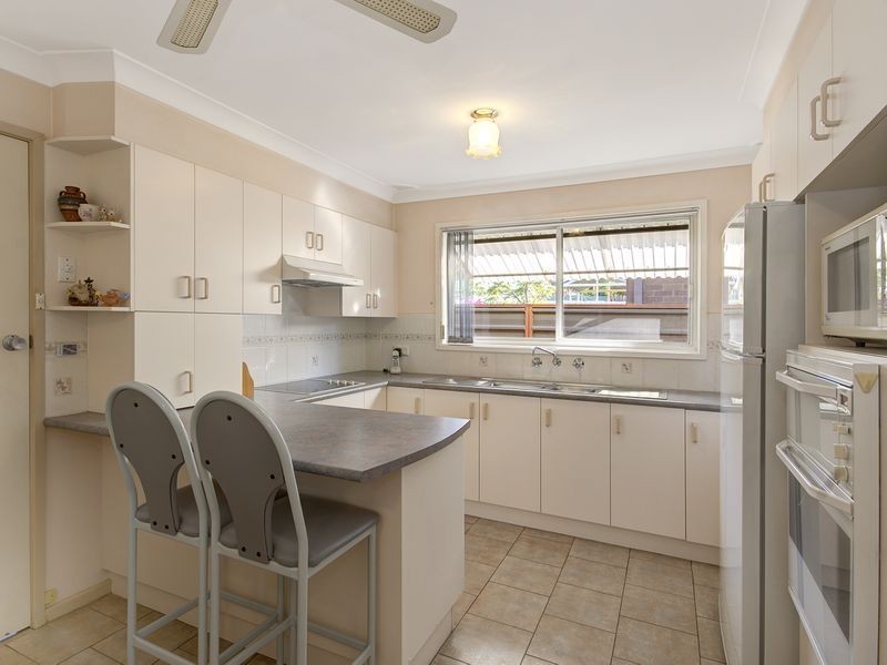 13 Kauri Street, Albion Park Rail NSW 2527